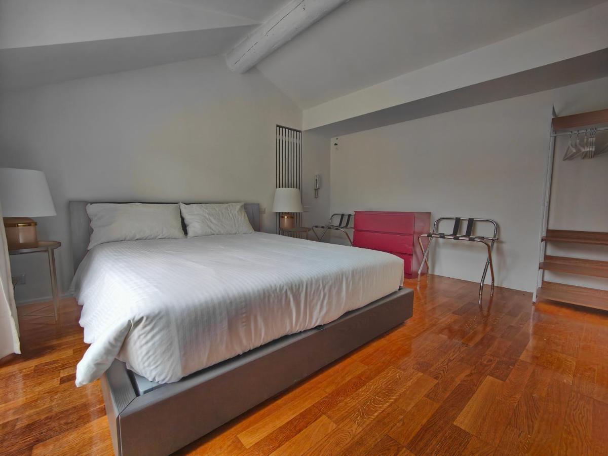 Crocetta - Design Apartment With Terrace Milan Exterior photo
